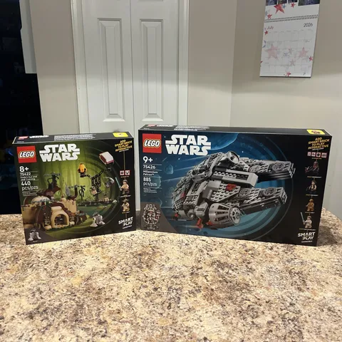 2 New LEGO Star Wars SMART Play: Millennium Falcon 75426 & Yodas Hut 75422 👀