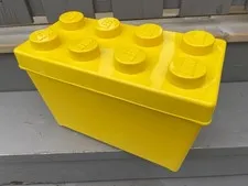 LEGO 2012 Brick Case Storage, Empty Yellow 8-knob #900031-2-003