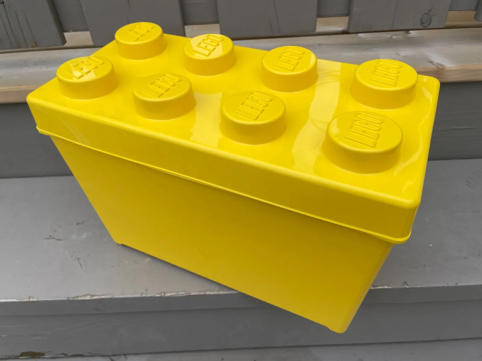 LEGO 2012 Brick Case Storage, Empty Yellow 8-knob #900031-2-003