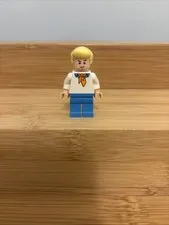 Lego Fred Jones Minifigure scd008 Scooby-Doo Mystery Machine 75902