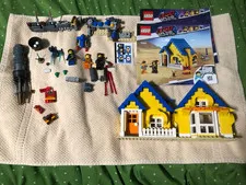 Lego 70831 Emmet's Drem house complete set used 100% complete excellent