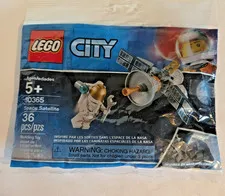 Lego City 30365 Space Satellite set New in Bag Sealed Polybag Retired