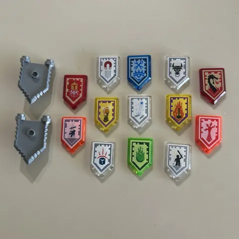 Lego Nexo Knights Lot A - Assorted Power Shields With Shield Plates