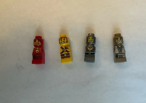 Lego 3860 Minifigure Heroica Microfigure Lot Of 4 Heroes