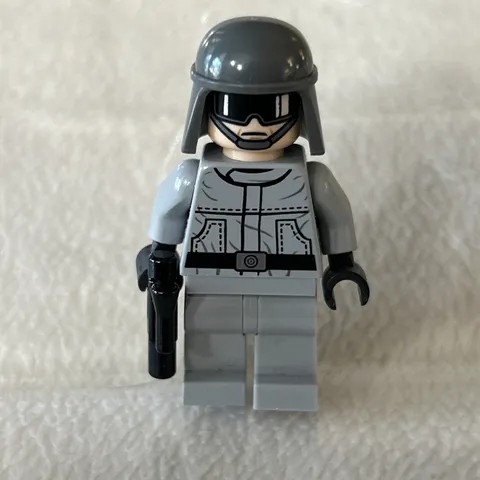 Lego Star Wars Minifigure Imperial AT-ST Driver 9679! Adult Owned