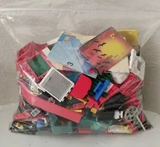 Lot Vintage Legos Legoland '80s & '90s - Pirates Minifigures Windows Trees L@@K!