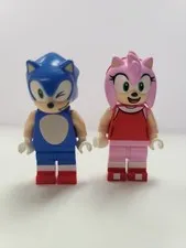 Lego Sonic the Hedgehog & Amy Rose Minifigures