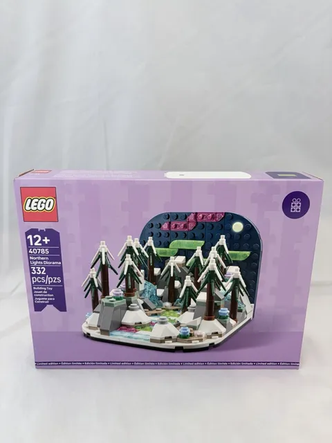 Brand New Sealed LEGO 40785 Northern Lights Diorama 332pcs