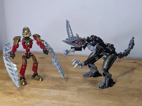LEGO BIONICLE: Toa Lhikan & Kikanalo (8811) - Complete No Box or Instructions