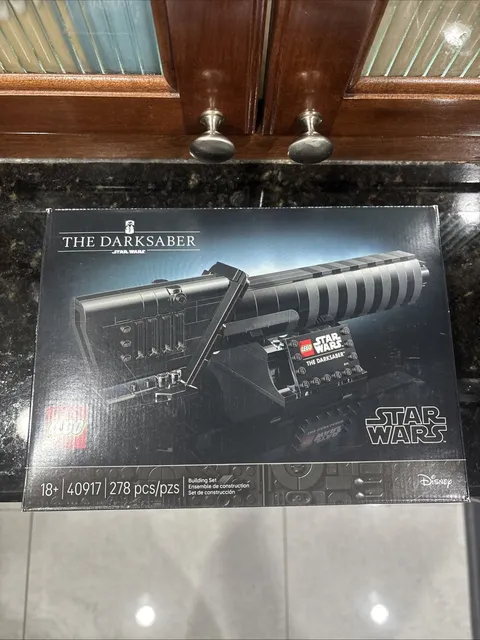 Lego Star Wars Mandalorian Dark Saber 2026 Gift With Purchase Sealed!