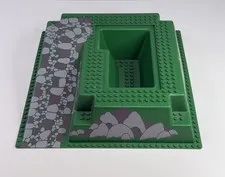LEGO Baseplate Raised 32 x 32 Ramp Pit Green w Black Gray Rocks 2552