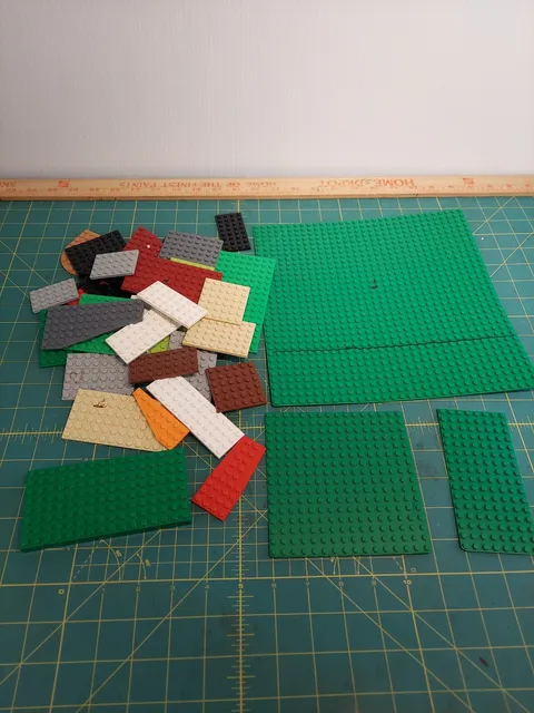 LEGO Base Plates and Flat Bricks / Plates