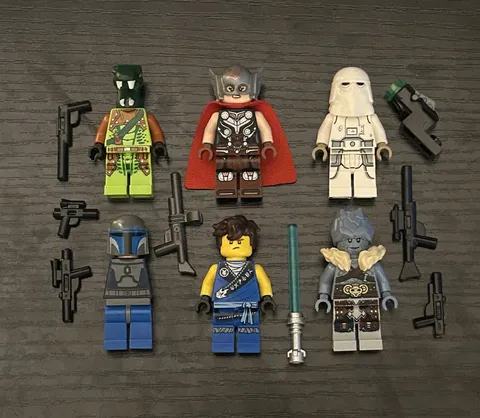 LEGO Minifigure Lot Of 6 Star Wars, Avengers, and Ninjago With Accessories!