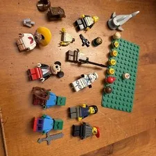 LEGO Minifigure Parts Lot Star Wars Mickey Minecraft Heads Weapons Mixed
