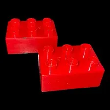 lot of 2 red Duplo blocks - 2x3 - combined shipping (RED22)