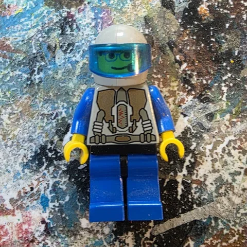 LEGO Blue Space Driver Minifigure Gray Helmet Blue Visor Gray Torso Legs