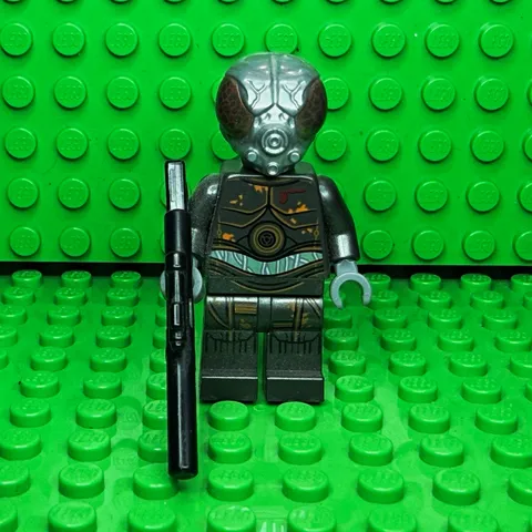 LEGO Star Wars 4-Lom Minifigure (SW0830)