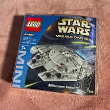 LEGO Star Wars Mini Building Set 4488 Millennium Falcon 87pc Ages 7+