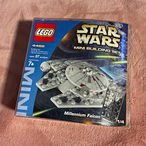 LEGO Star Wars Mini Building Set 4488 Millennium Falcon 87pc Ages 7+