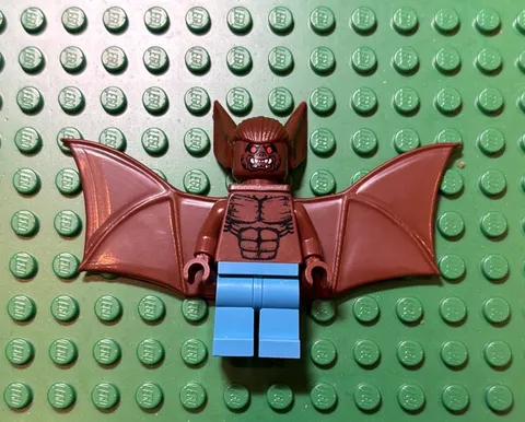 LEGO Batman The Video Game 2008: Custom Man-Bat LEGO Minifigure *RARE*
