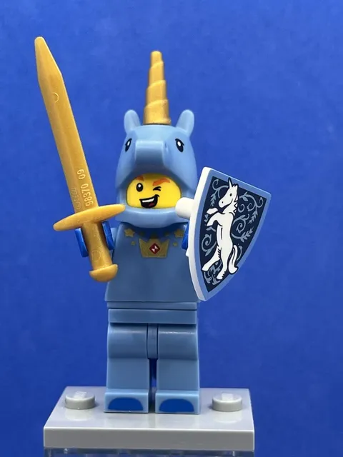 Unicorn Guy col328 - LEGO Minifigure series 18 Used Minifigure