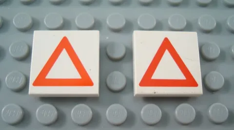 LEGO Lot of 2 White 2x2 Construction Hazard Triangle Tiles
