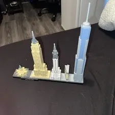 LEGO ARCHITECTURE: New York City (21028) No Box/instructions