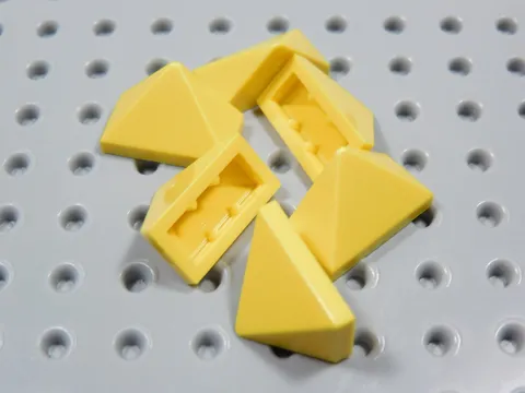 LEGO Lot of 6 Yellow 2x1 Triple Peak Slopes BT