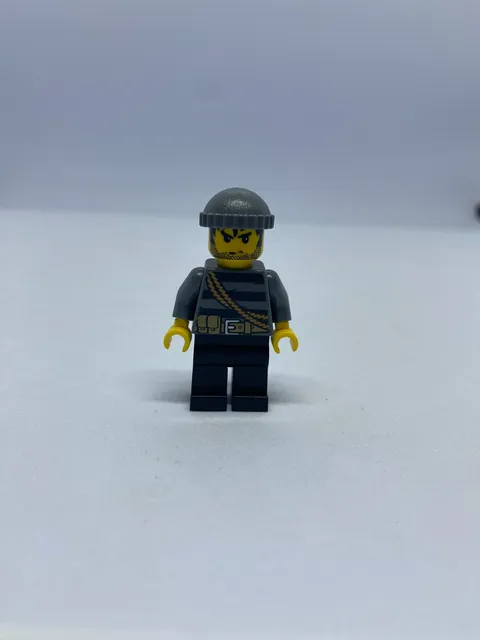 Lego Town City Burglar Minifigure cty0501