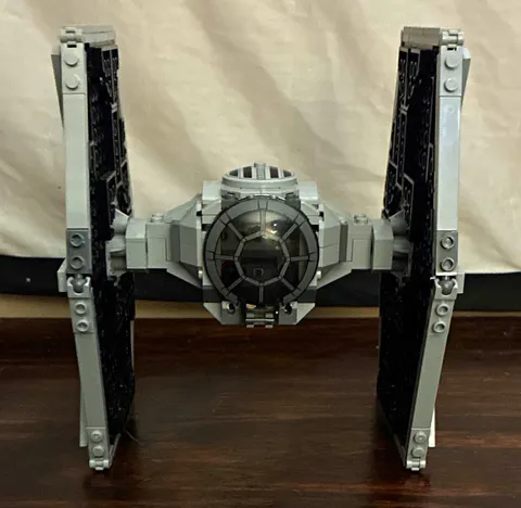 LEGO Star Wars Imperial TIE Fighter No returns includes 1 trooper