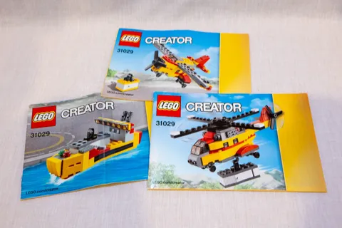 LEGO CREATOR: Cargo Heli (31029) - 100% Complete