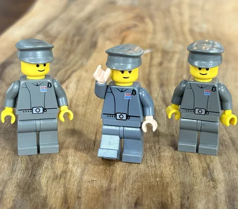 LEGO Minifigure Star Wars Lot of Three Imperial Officers - Rare LEGO Lot 3