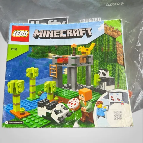 LEGO Minecraft (21158) The Panda Nursery - All 204 Pieces Inc. - Minifigure