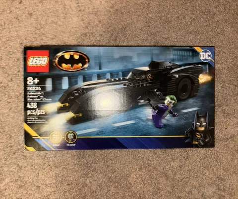 LEGO DC Batman Batmobile vs Joker Chase 76224 438pcs Complete Set