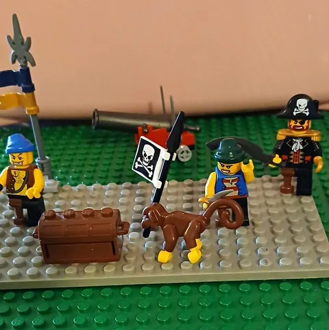 LEGO Pirates Pirate Captain Minifigures Lot w/ Cannon, Monkey, Chest & Flag