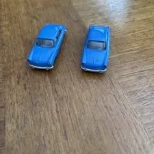 Rare 2 vintage Blue Lego VW 1500 - Read