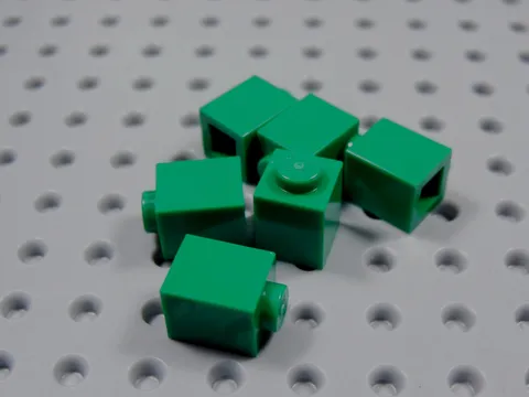 LEGO Lot of 6 Green 1x1 Bricks BO