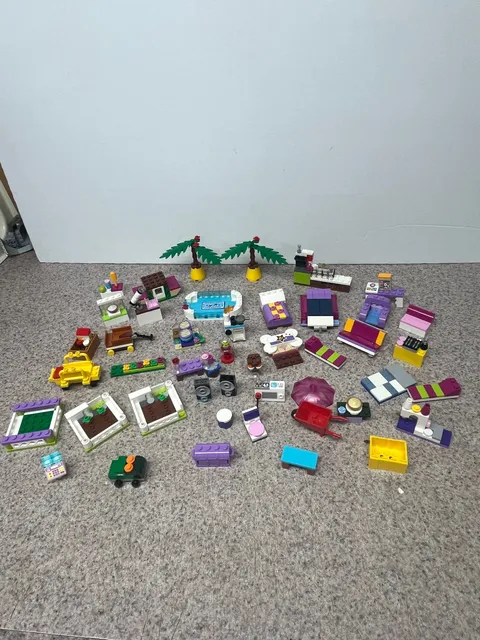 LEGO Friends Home Accessories Furniture Kitchen Chairs Cart Trees Bed Couch