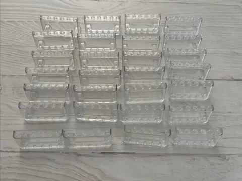 LEGO LOT 28 PCS TRANS CLEAR 2X6 WINDSCREEN WINDSHIELD BUILDING PIECES
