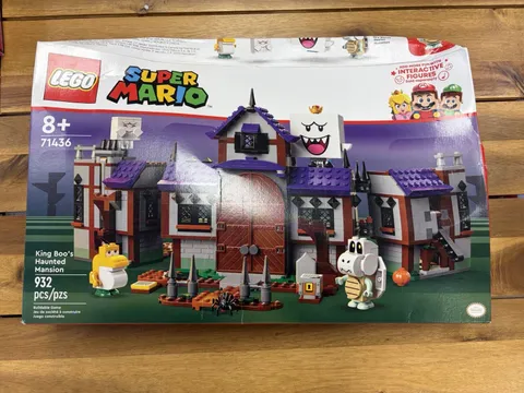 LEGO Super Mario King Boo's Haunted Mansion Expansion Set 71436 932 Pieces