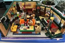 LEGO Ideas: TV Series Friends Central Perk (21319), 100% Complete, NO BOX
