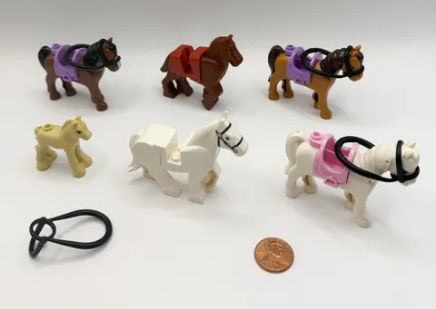 Lego Animal Horse Lot - 5 Horses & 1 Foal