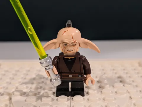 LEGO Star Wars Even Piell Minifigure sw0392 Jedi Master 9498 Clone Wars