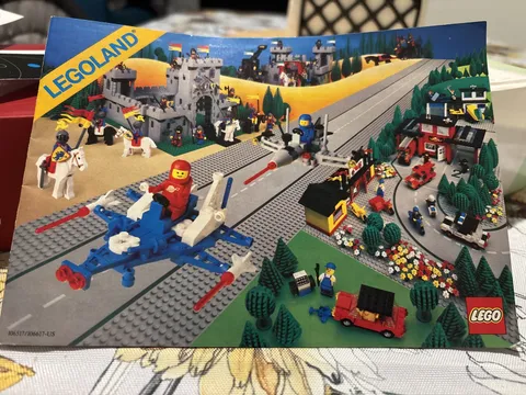 Vintage 1984 LEGO Castle Town Space  Product Catalog Booklet Pamphlet RARE