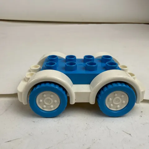 LEGO Duplo White Blue Car Building Block Chassis Base with Wheel Toddler Toy Lot