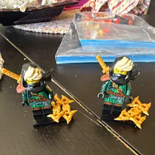 LEGO series 29 Minifigures mysterious ronin Lot of 2 w/ Weapons Accessories