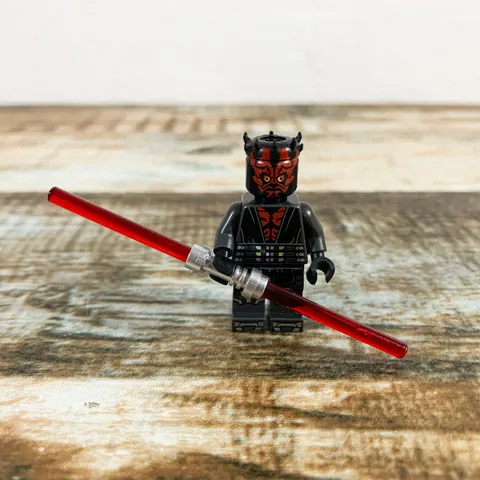 LEGO 75310 Star Wars Clone Wars Darth Maul Minifigure w/ Dual Lightsaber