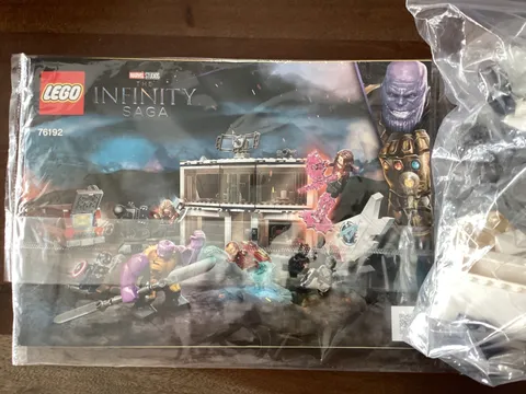 LEGO Super Heroes: Avengers: Endgame Final Battle 76192 No Minifigures No Van