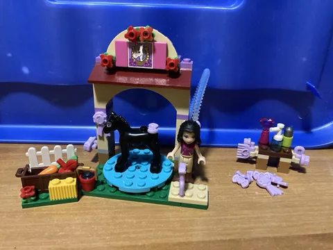 LEGO Friends 41123 The Foal Washing Station washing horse