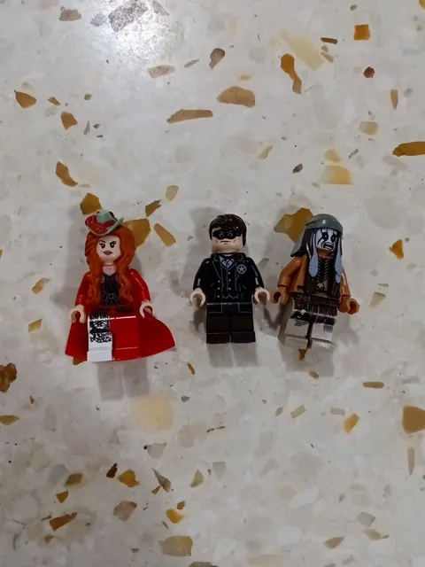 Lego Red Harrington, Tonto, and Lone Ranger Minifigures Lot